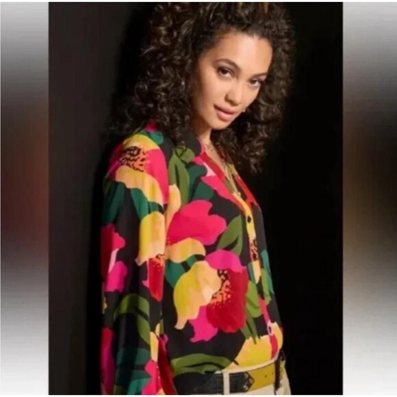 CAbi Top Women M Black Multi Flora Poppy Floral Crepe Long Sleeve Button Blouse - Picture 7 of 7